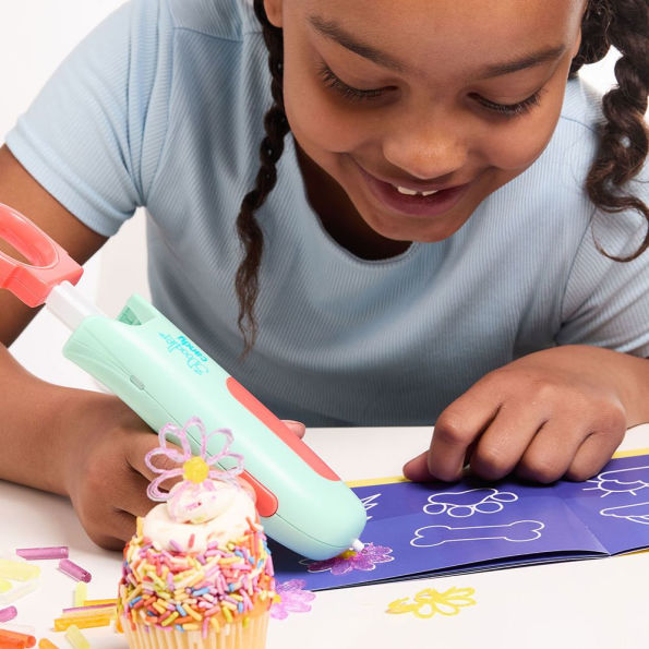 3Doodler Candy 3D Pen Set for Kids, Create with Real Candy You Can Eat, Easy to Use, Activity Guide and Refill Candy Included, Boys & Girls Ages 6+