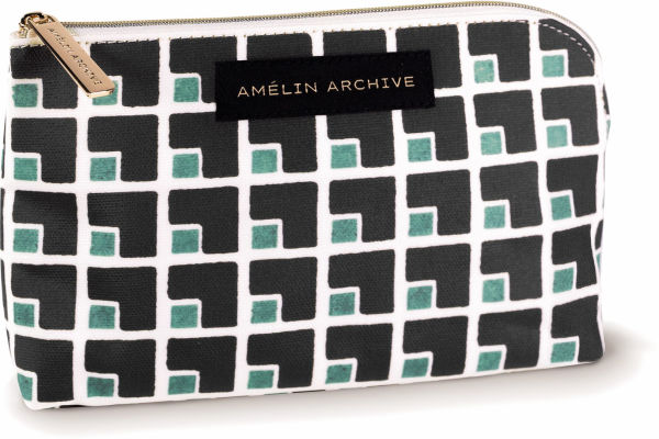 Small Pouch, Squared