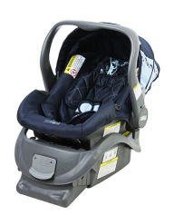 Title: Certo Infant Car Seat in Navy