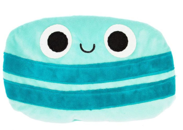 Huggable Macaron