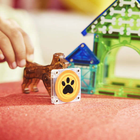 MAGNA-TILES® Dog House 13-Piece Magnetic Construction Set, The Original Magnetic Building Brand