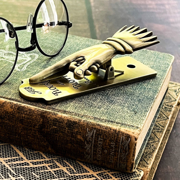 Harry Potter Flourish and Blotts Vintage Page Holder