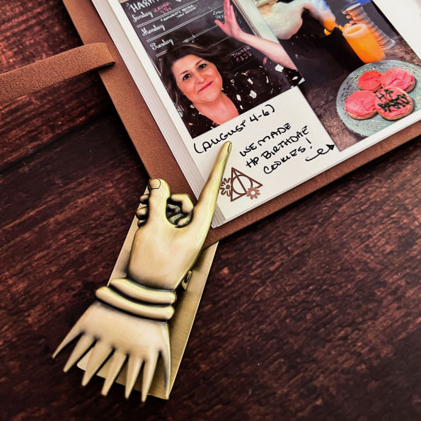 Harry Potter Flourish and Blotts Vintage Page Holder