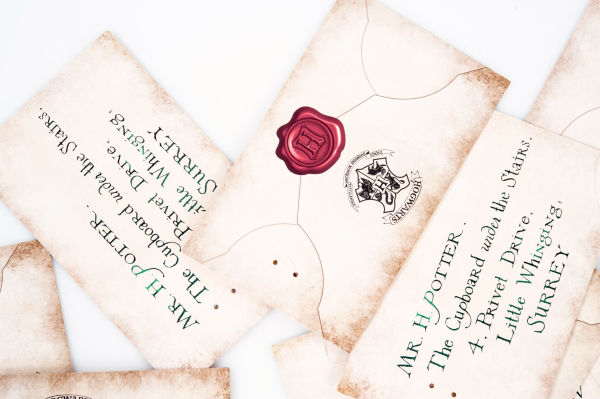Harry Potter Floating Hogwarts Acceptance Letters