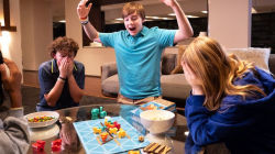 Alternative view 4 of Floats McGoats Game by Galactic Sneeze