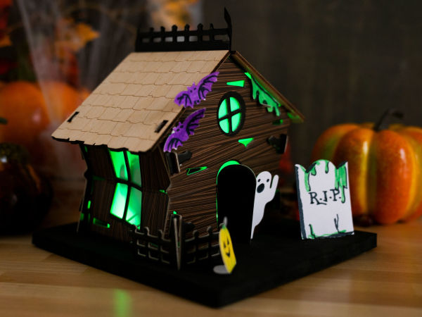 Light-Up Haunted House