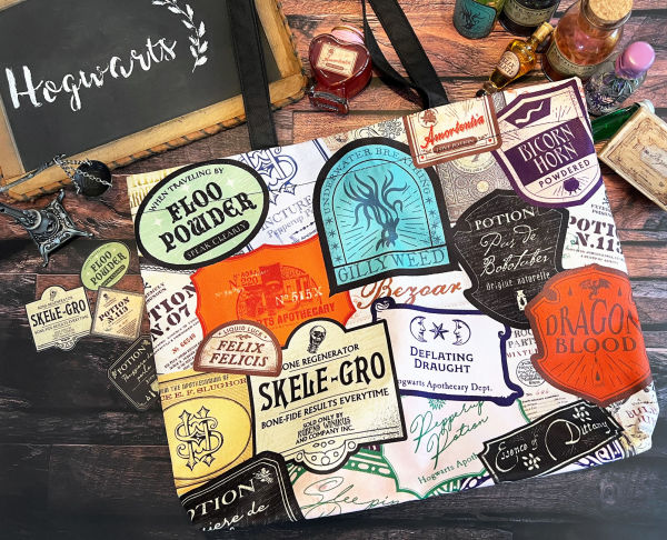 Harry Potter Potions Labels Tote Bag
