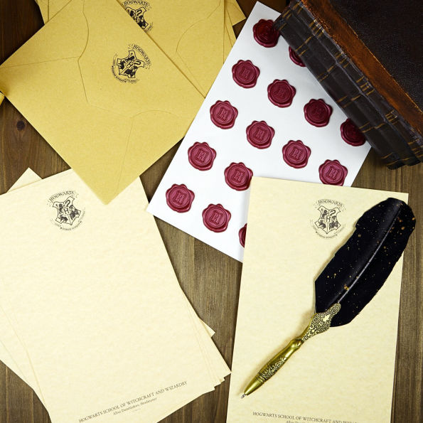 Harry Potter Hogwarts Stationery Set