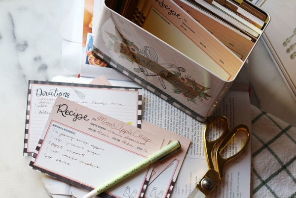 Recipe cards & tin by Lily & Val (Gingham Design)