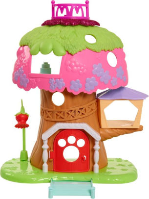 dog tree house