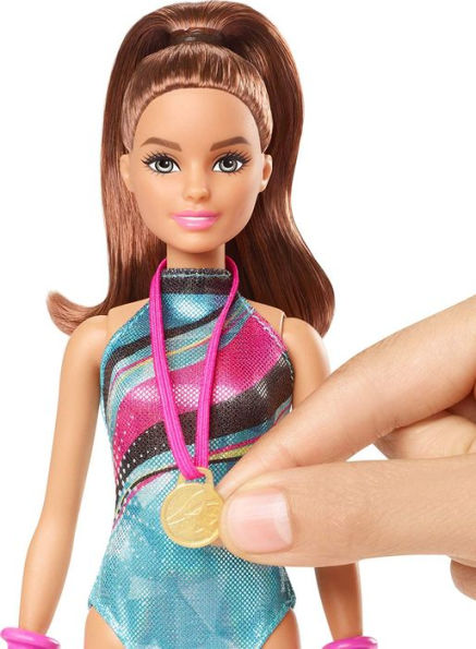 Poupée brune Barbie Gymnaste