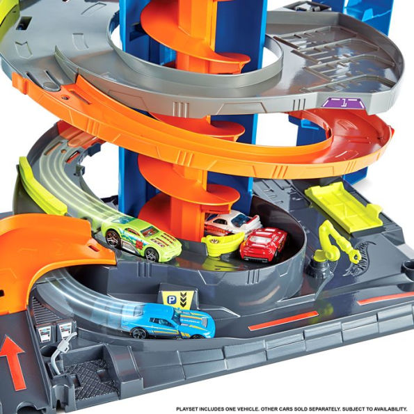 Mattel Hot Wheels City Track Set with 1 Hot Wheels Car Ice Cream