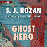 Ghost Hero (Lydia Chin and Bill Smith Series #11)