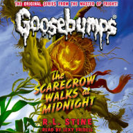 Scarecrow Walks at Midnight, The (Classic Goosebumps #16)