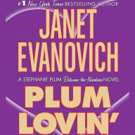 Plum Lovin' (Stephanie Plum Between-the-Numbers #2)