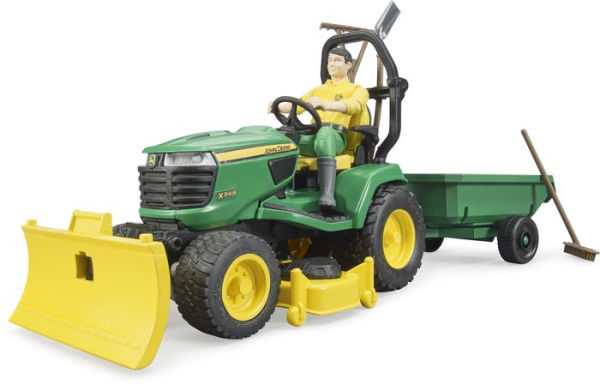 bworld John Deere lawn tractor w trailer and figure