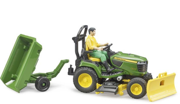 bworld John Deere lawn tractor w trailer and figure