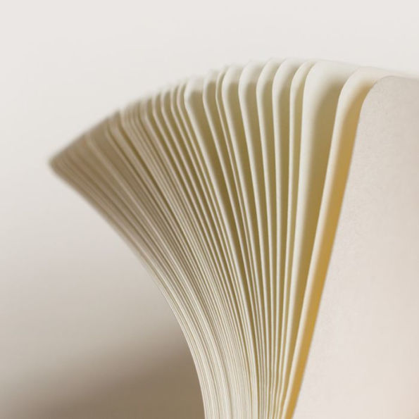 Black, Master Slim (A4+), 123 p., ruled