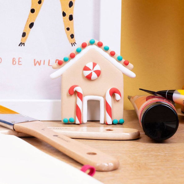 Make Your Own Gingerbread House