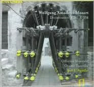 Mozart: Divertimenti K. 247 & 334