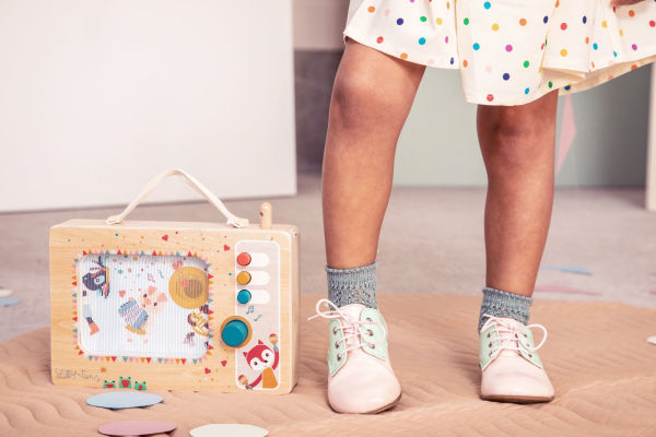 Farm My First Animated Music Box