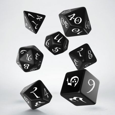 Classic RPG Black & white Dice Set (7)