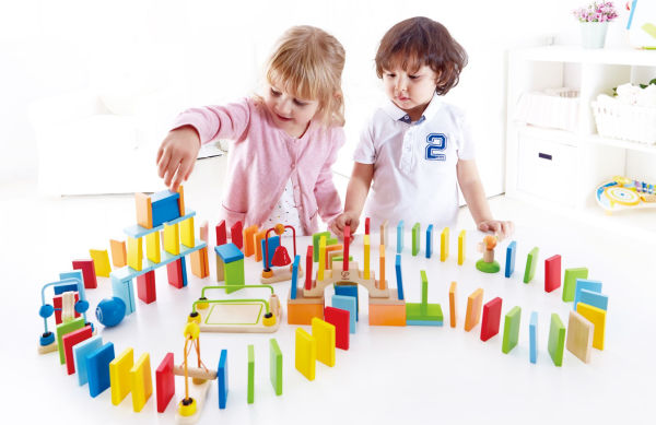Dynamo Dominoes