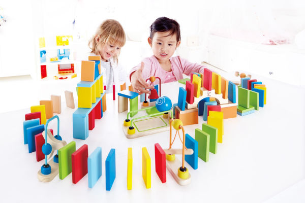 Dynamo Dominoes