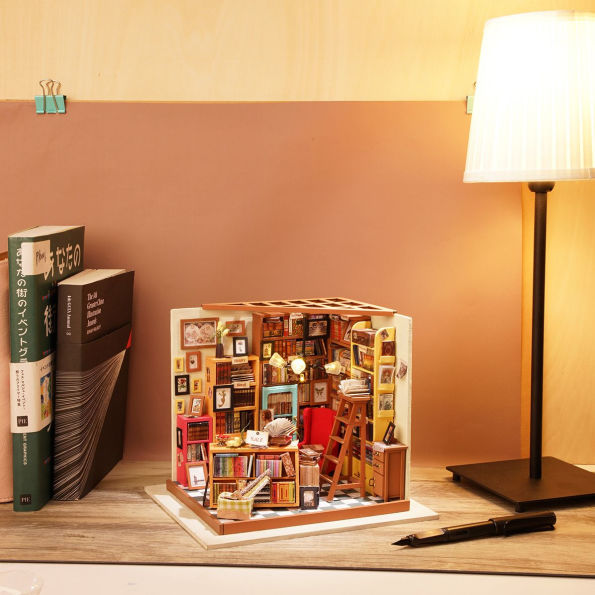 DIY Miniature House Sam's Study