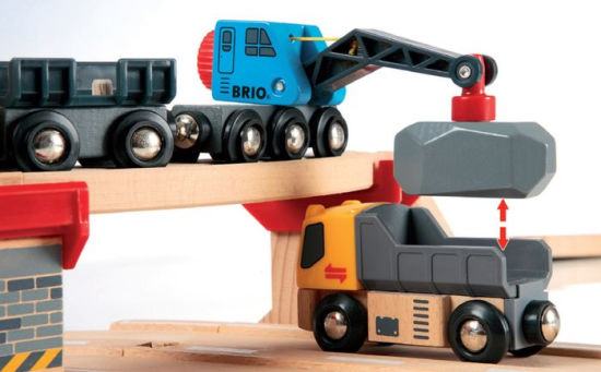 brio rail and road loading set