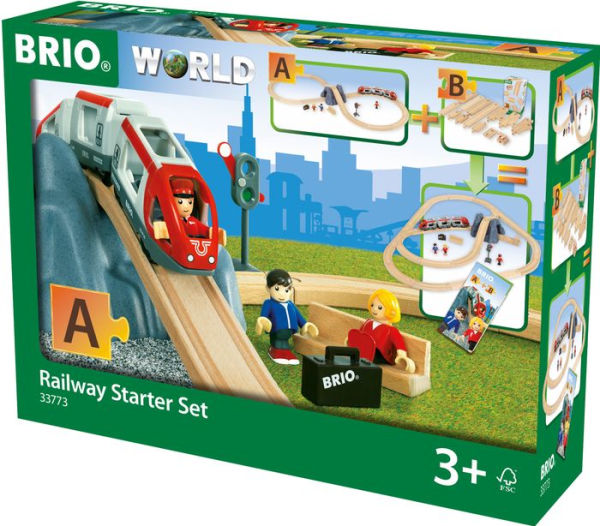 BRIO World Wooden Railway Train Set Railway Starter Set