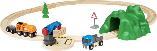 BRIO World Wooden Railway Train Set Starter Lift & Load Set