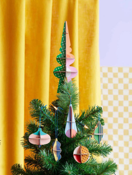 Festive Ornament Set