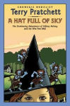 Alternative view 1 of A Hat Full of Sky: The Second Tiffany Aching Adventure (Discworld Series #32)