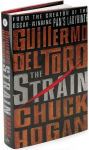 Alternative view 2 of The Strain (Strain Trilogy #1)