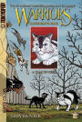 A Clan in Need (Warriors Manga: Ravenpaw's Path #2)