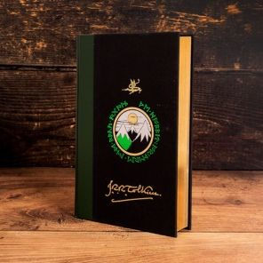 The Hobbit Deluxe Illustrated by the Author: Special Edition