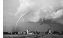 Alternative view 9 of Storm: Chasing Nature's Wildest Weather