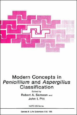 Modern Concepts in Penicillium and Aspergillus Classification / Edition 1