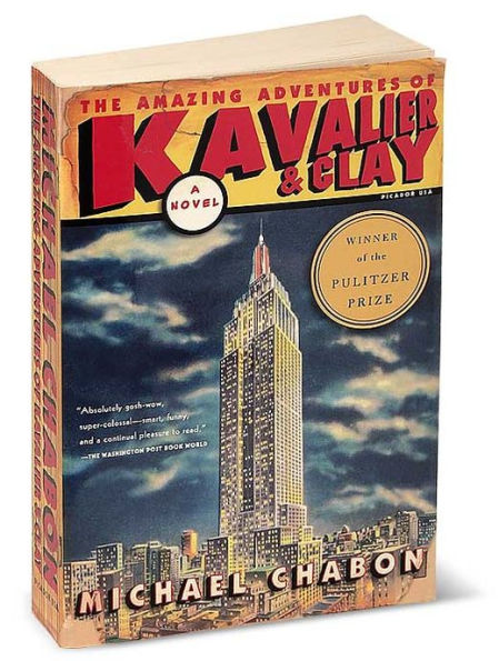 The Amazing Adventures of Kavalier and Clay (Pulitzer Prize Winner)