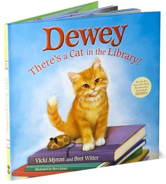 Dewey: There's a Cat in the Library!