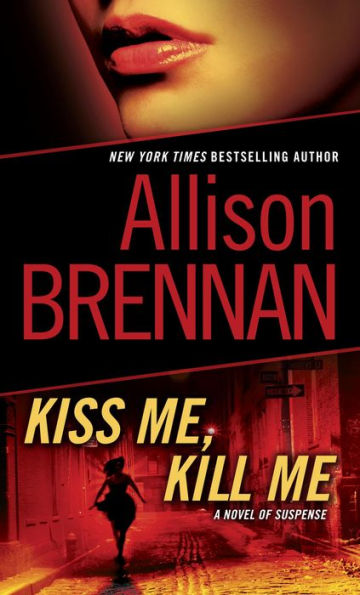 Kiss Me, Kill Me (Lucy Kincaid Series #2)