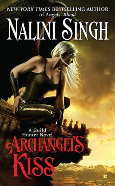 Archangel's Kiss (Guild Hunter Series #2)