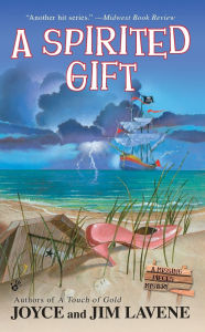 Title: A Spirited Gift (Missing Pieces Mystery Series #3), Author: Joyce and Jim Lavene