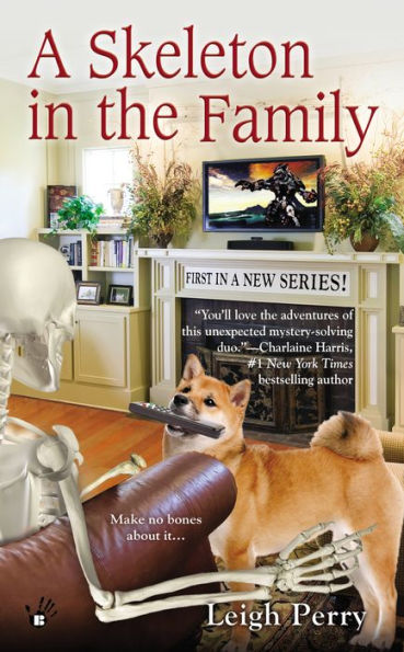 A Skeleton in the Family (Family Skeleton Series #1)