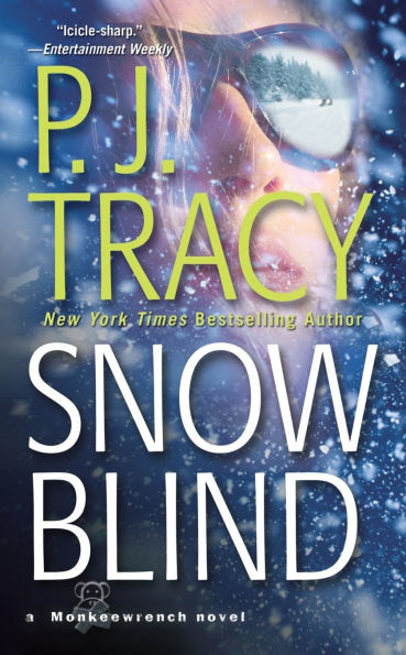 Snow Blind (Monkeewrench Series #4)