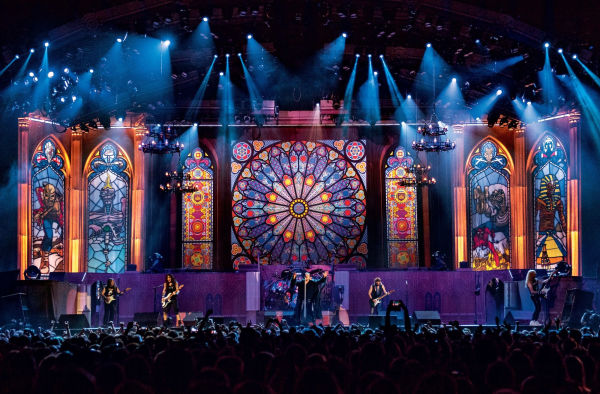 Iron Maiden: Infinite Dreams: The Official Visual History