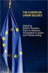 Title: The European Union Decides, Author: Robert Thomson