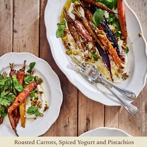 Via Carota: A Celebration of Seasonal Cooking from the Beloved Greenwich Village Restaurant: An Italian Cookbook