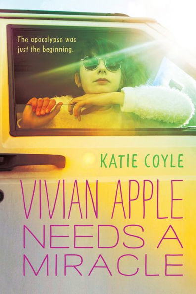 Vivian Apple Needs a Miracle (Vivian Apple Series #2)